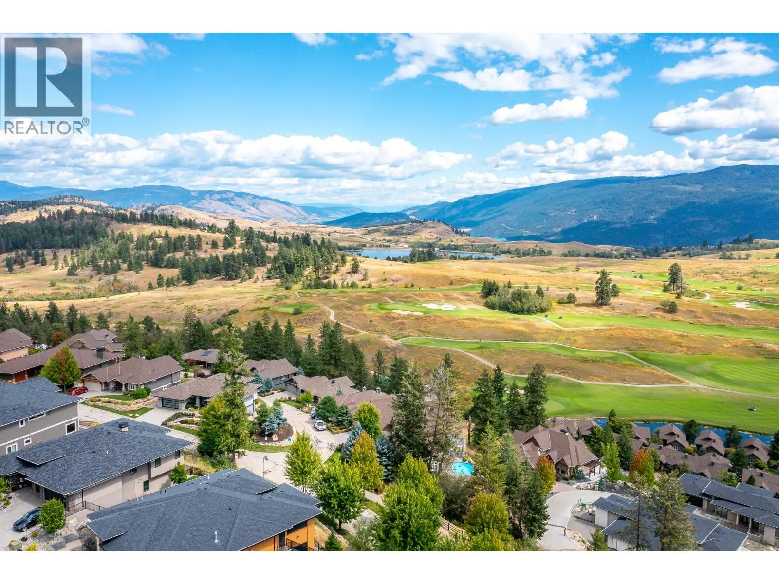 602 Falcon Point Way. Vernon, British Columbia