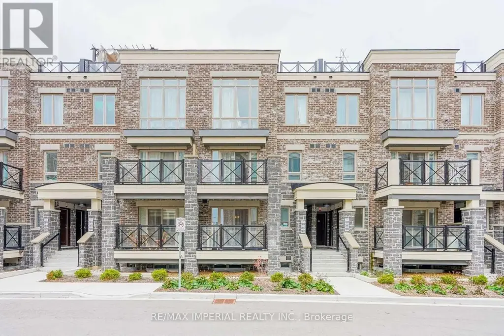 2910 - 15 Westmeath Lane, Markham (Cornell)