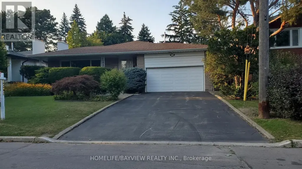6 Restwell Crescent, Toronto (Bayview Village)