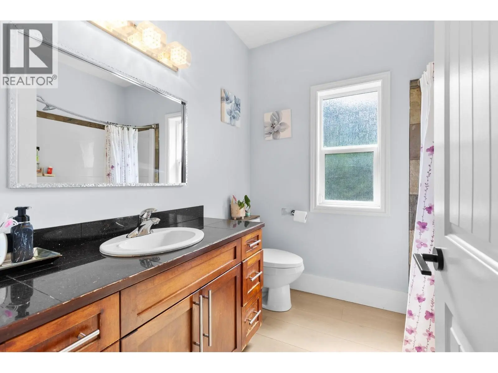 5185 Cobble Court. Kelowna, British Columbia