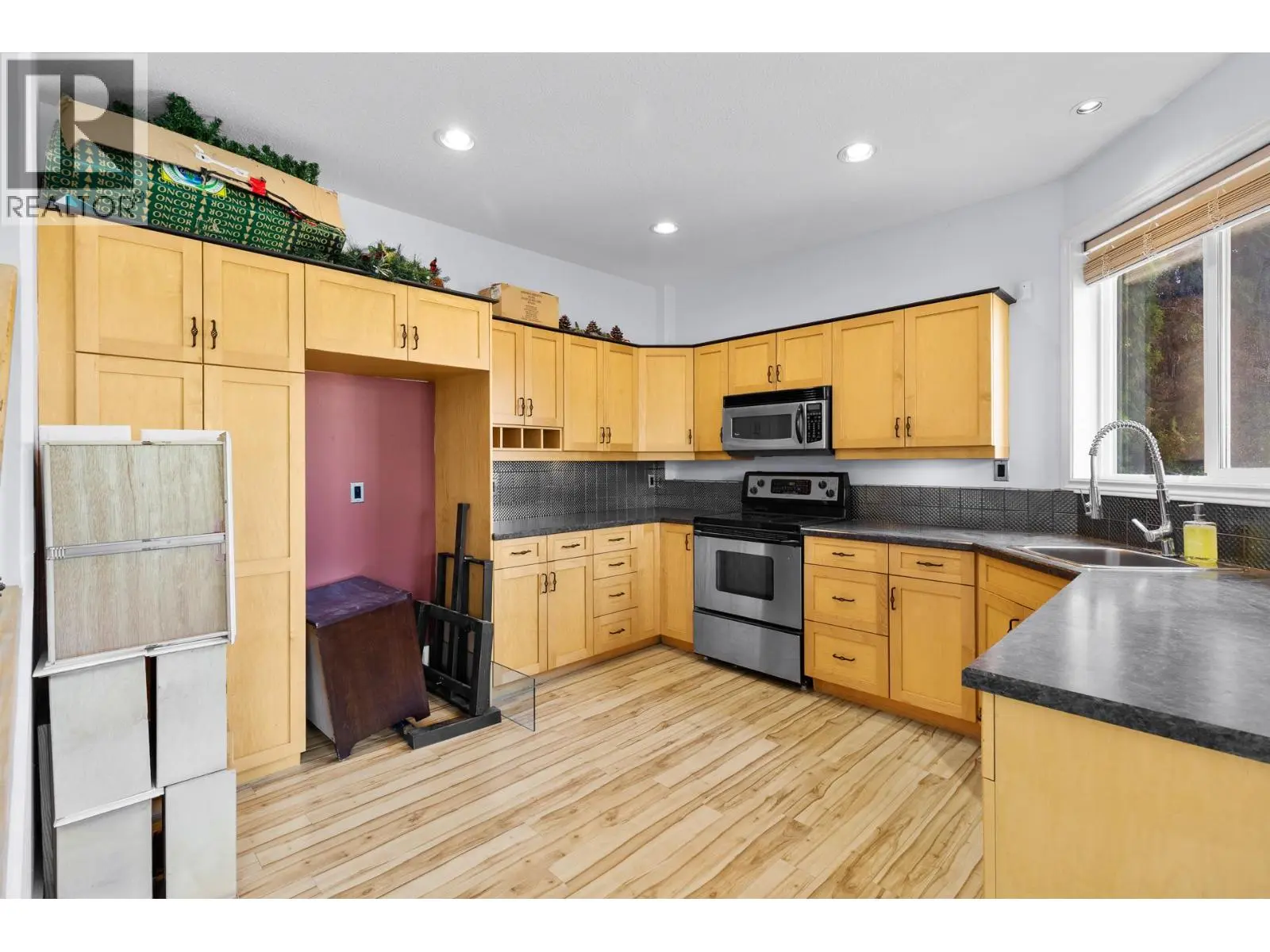 5185 Cobble Court. Kelowna, British Columbia