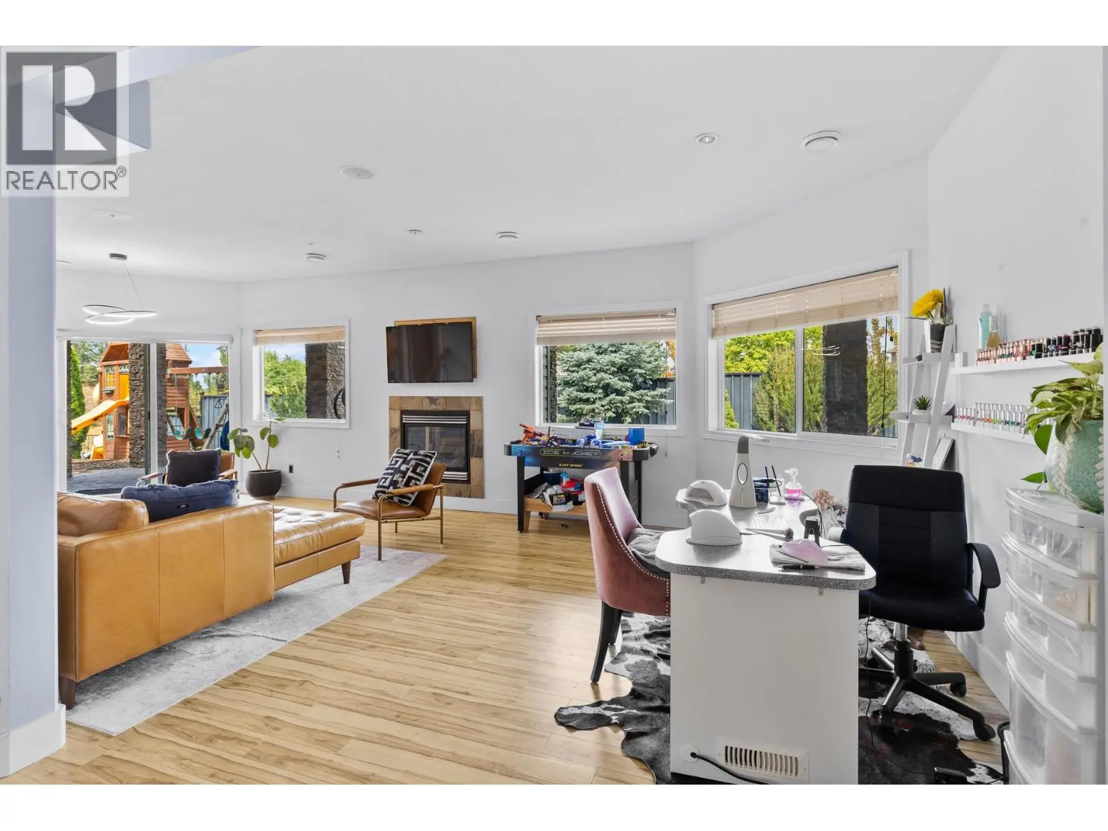 5185 Cobble Court. Kelowna, British Columbia