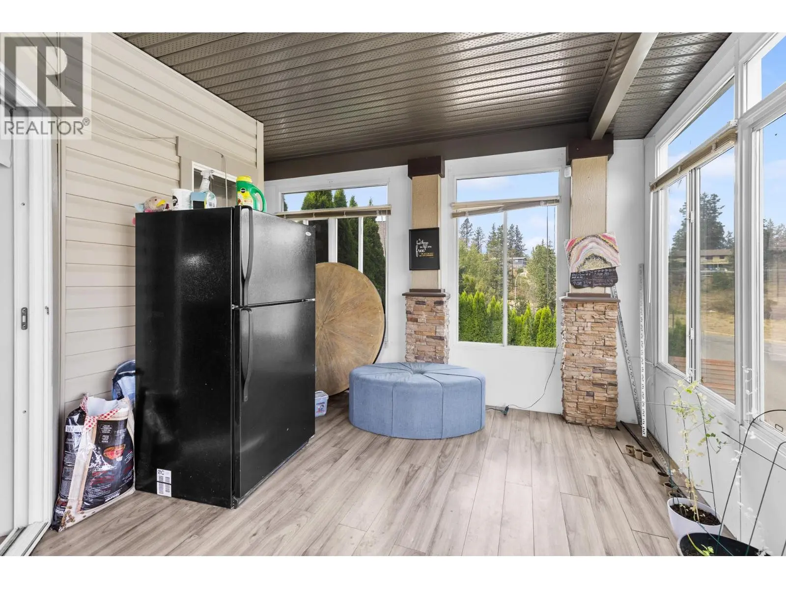 5185 Cobble Court. Kelowna, British Columbia