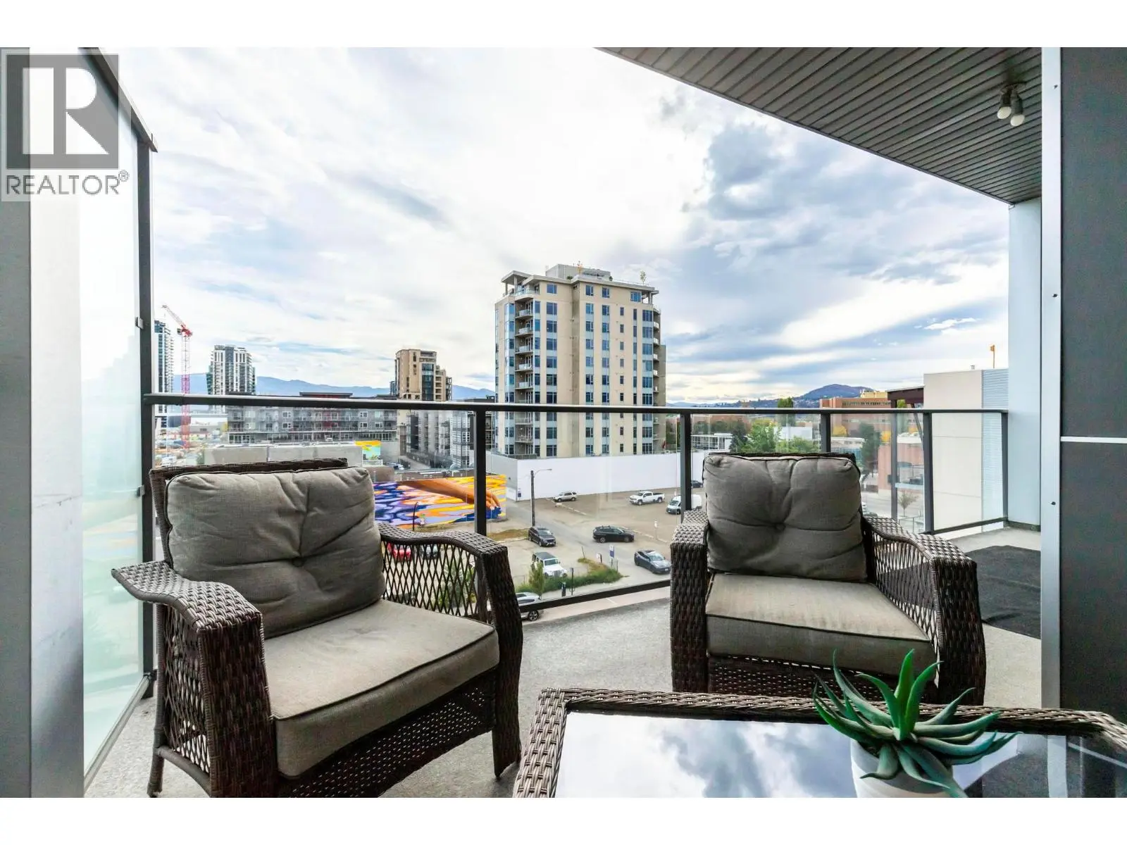 1290 St. Paul Street Unit# 511. Kelowna, British Columbia