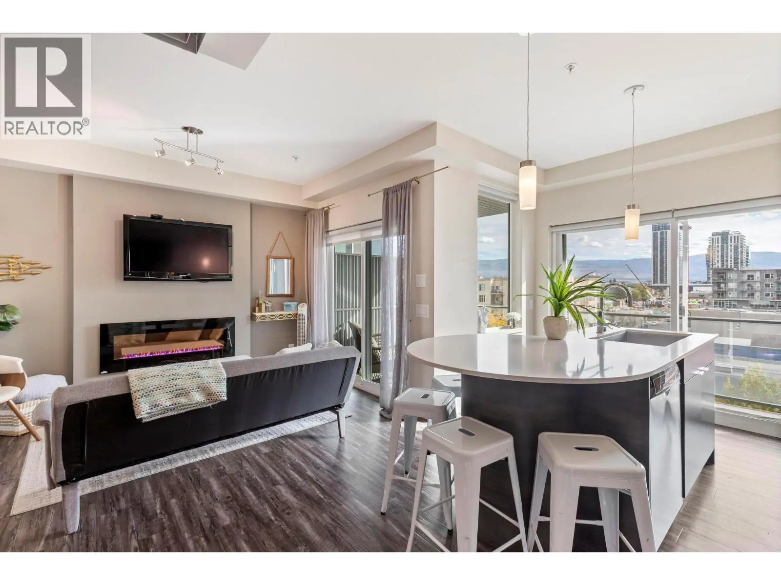 1290 St. Paul Street Unit# 511. Kelowna, British Columbia