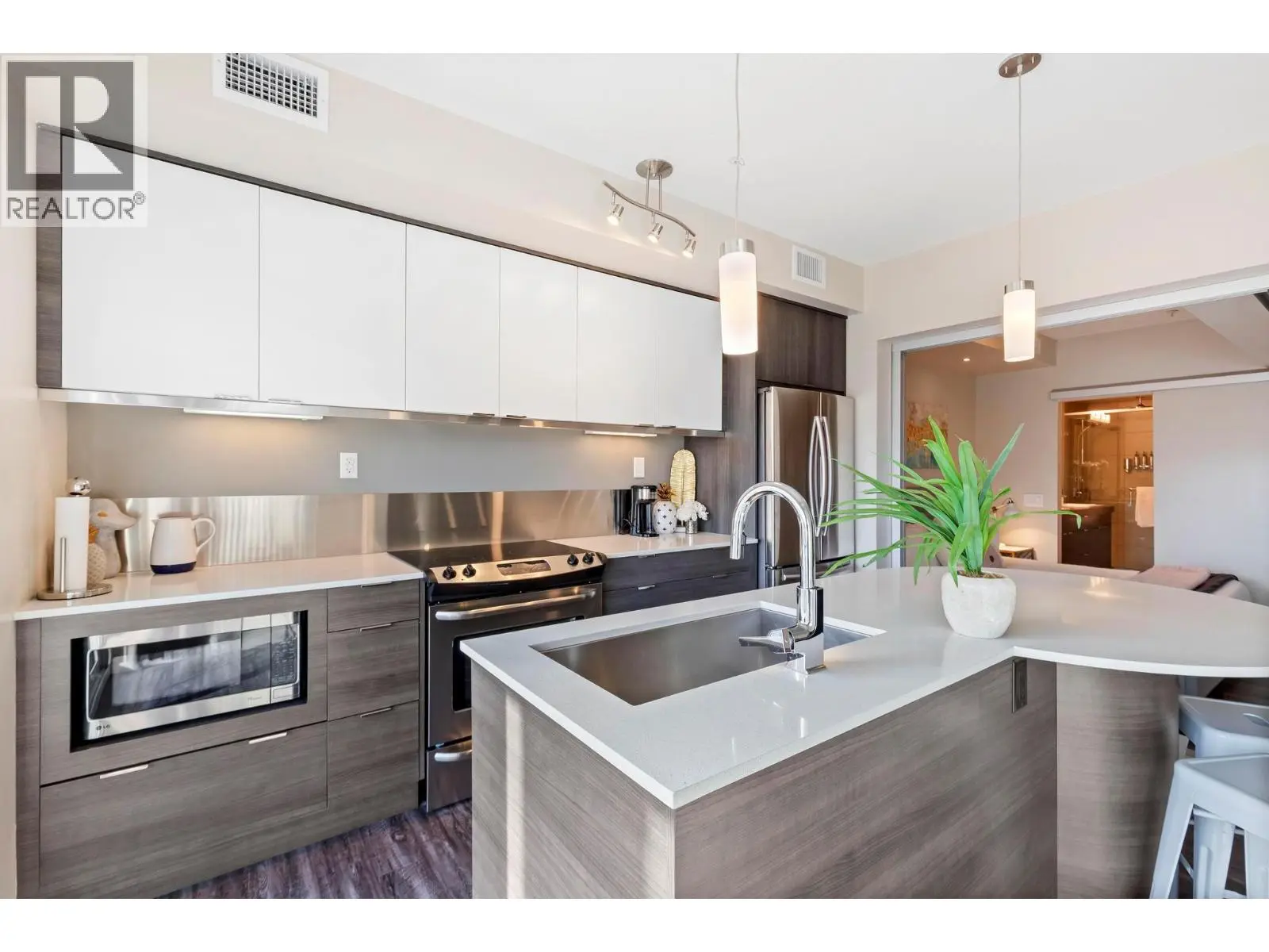 1290 St. Paul Street Unit# 511. Kelowna, British Columbia
