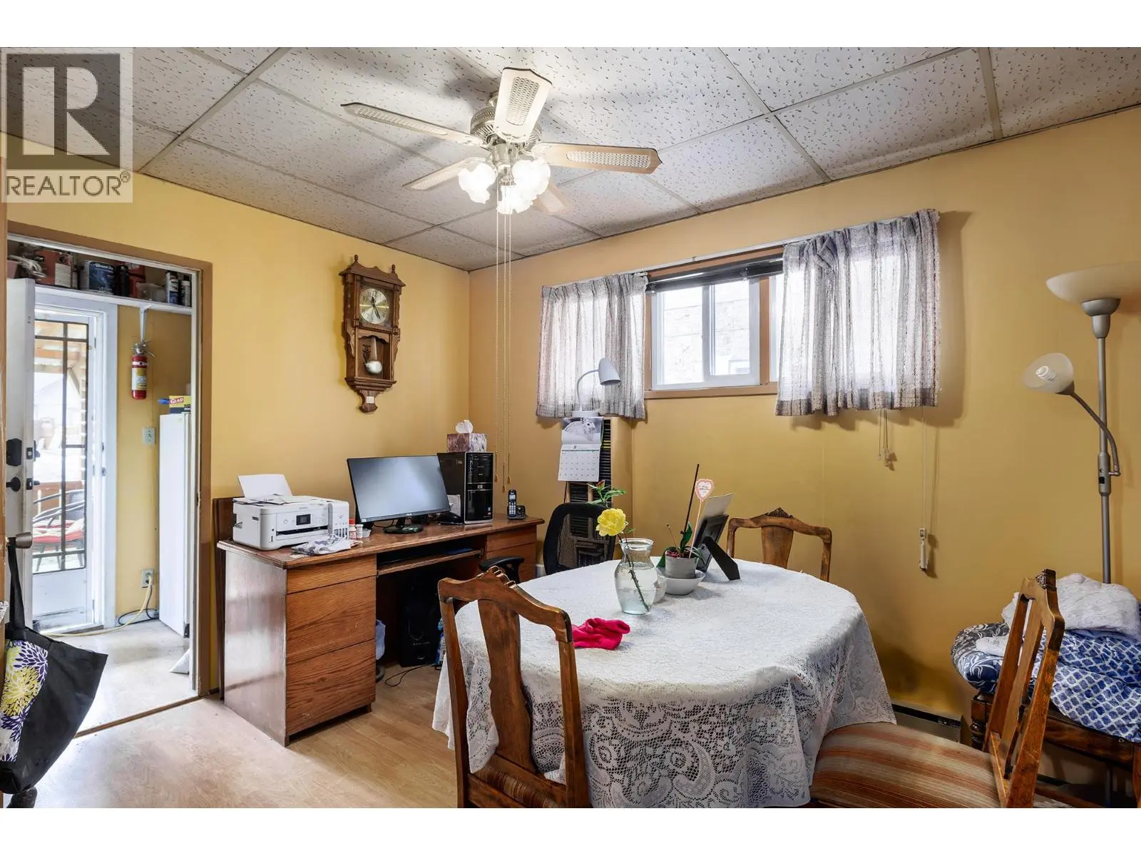 795 Lawson Avenue. Kelowna, British Columbia
