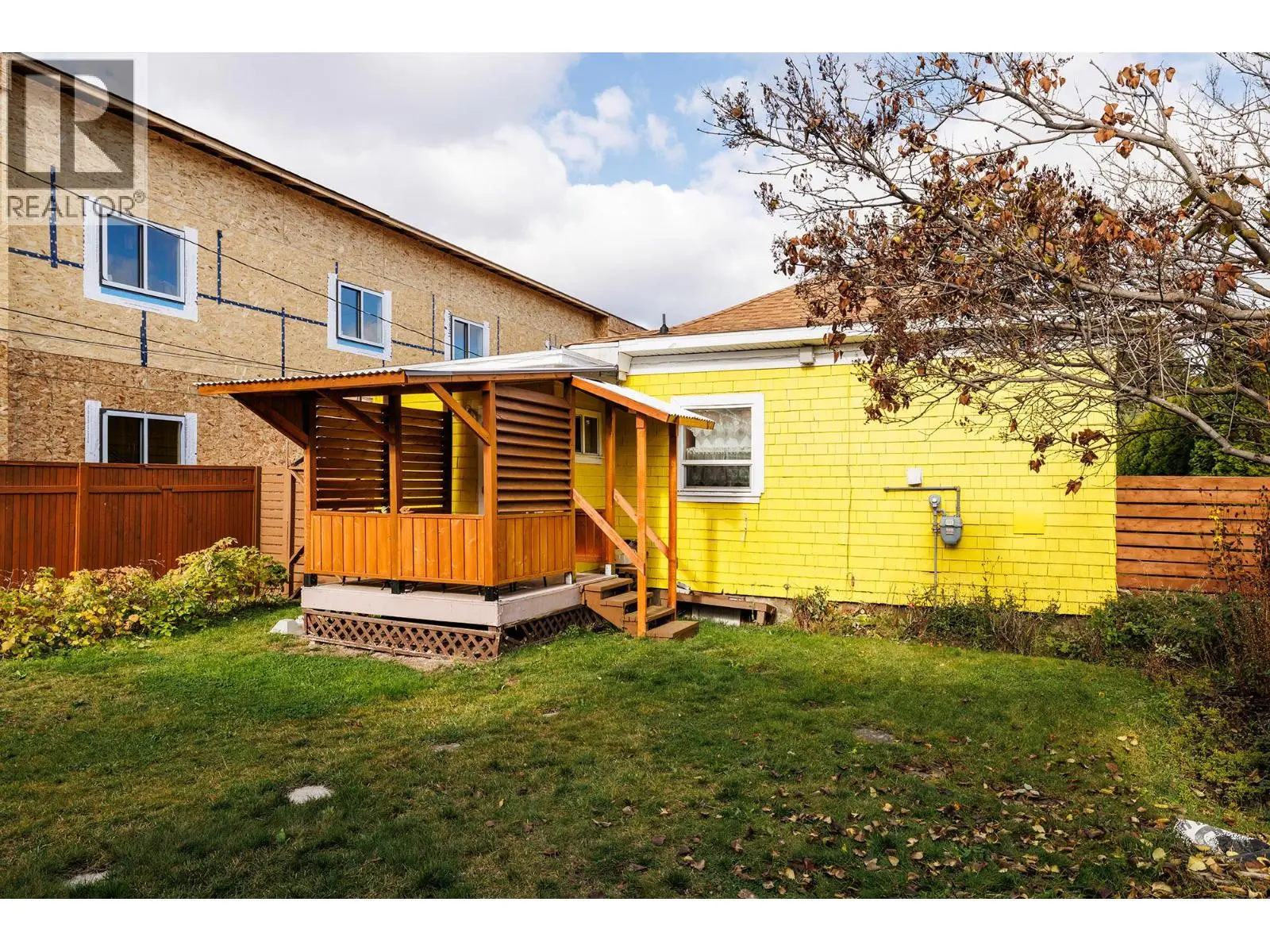 795 Lawson Avenue. Kelowna, British Columbia