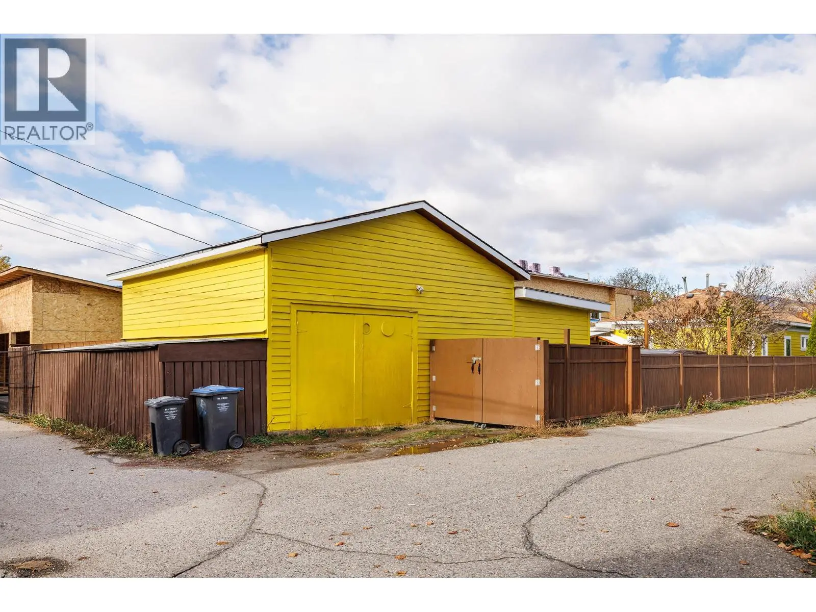 795 Lawson Avenue. Kelowna, British Columbia