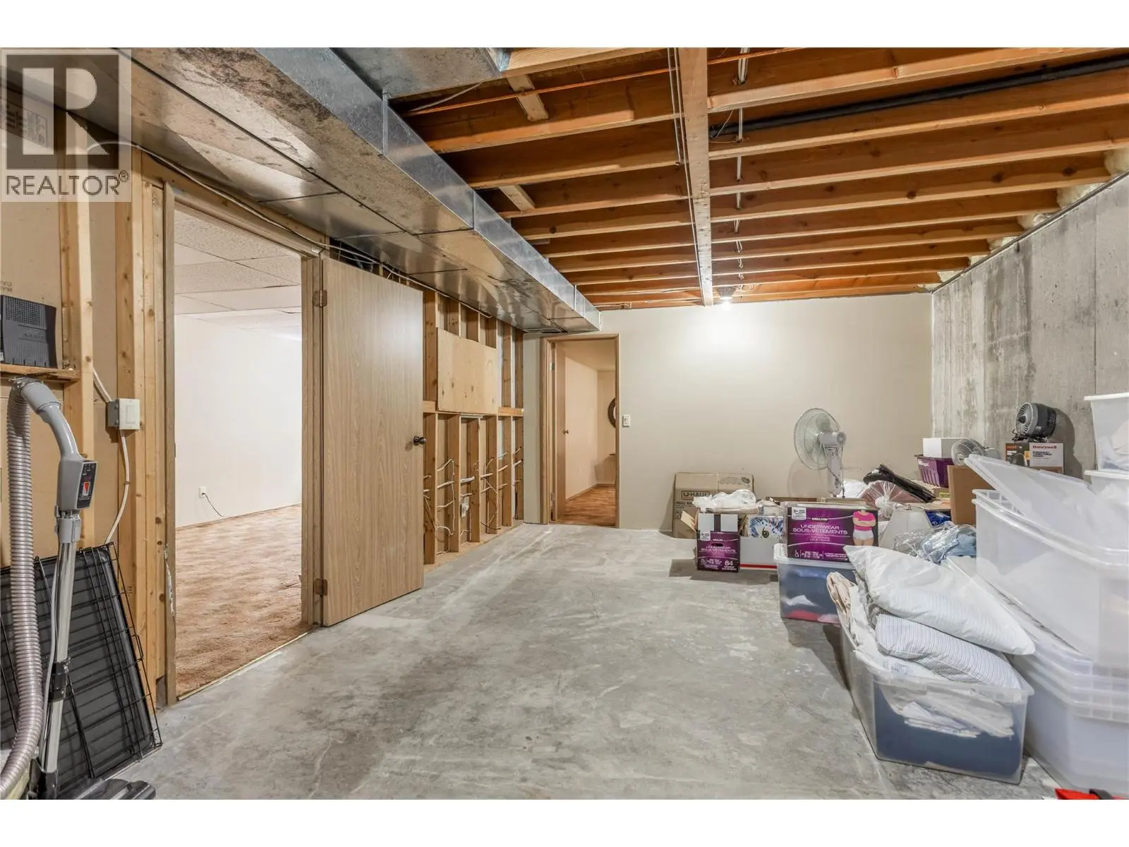 1765 Leckie Road Unit# 220. Kelowna, British Columbia