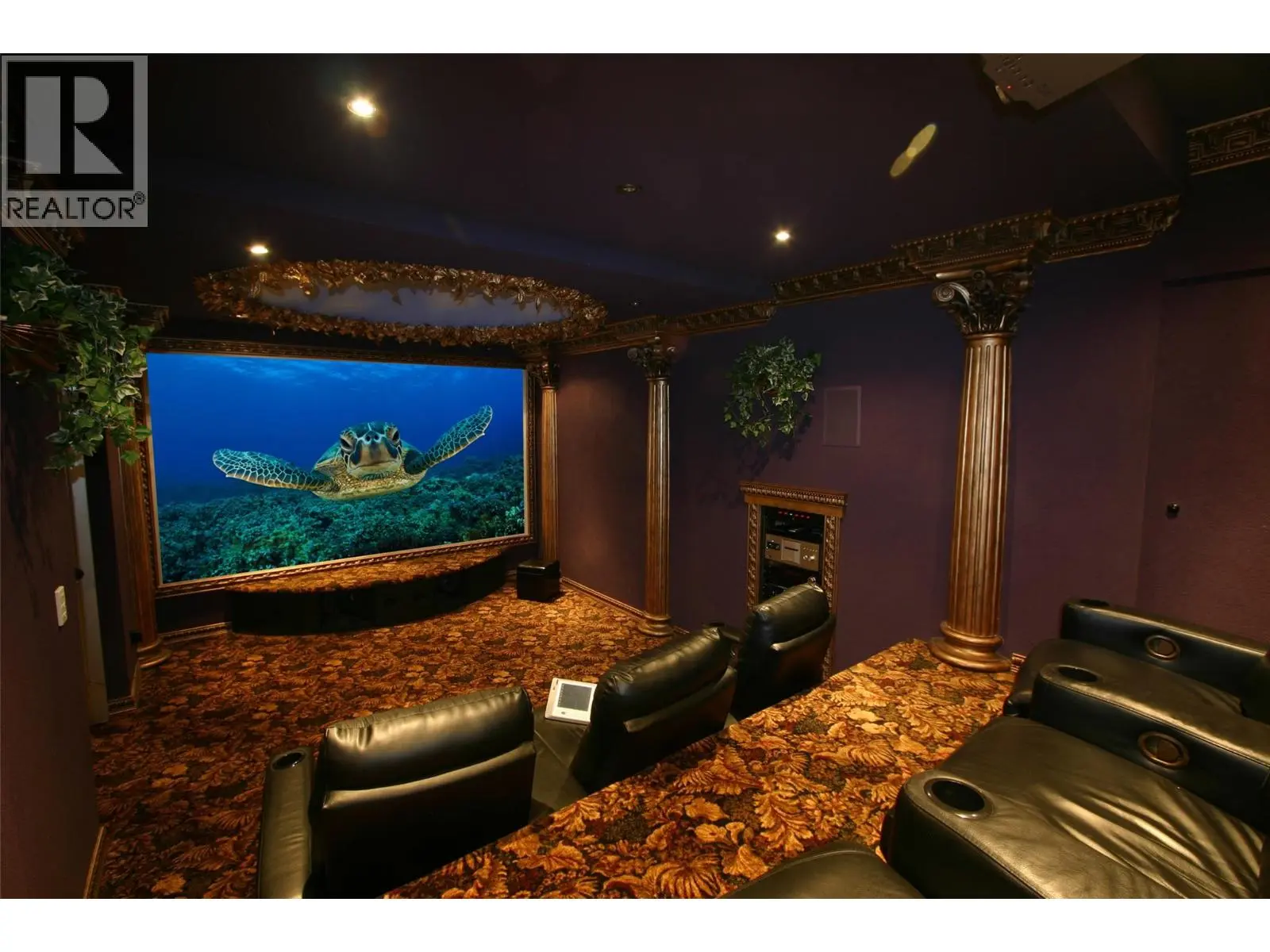 3517 Lakeshore Road. Kelowna, British Columbia