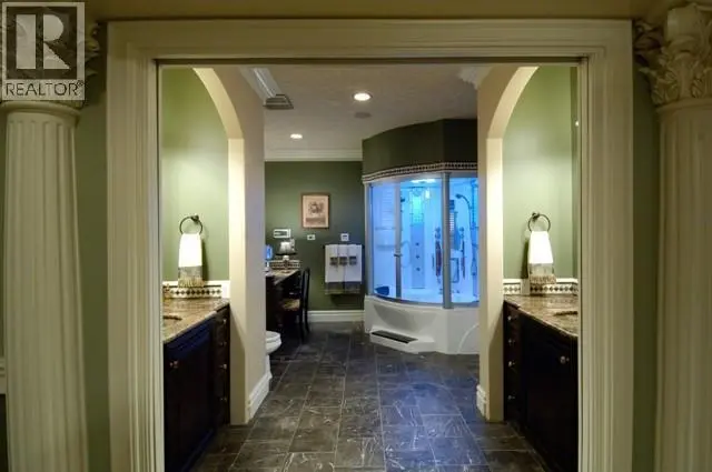 3517 Lakeshore Road. Kelowna, British Columbia