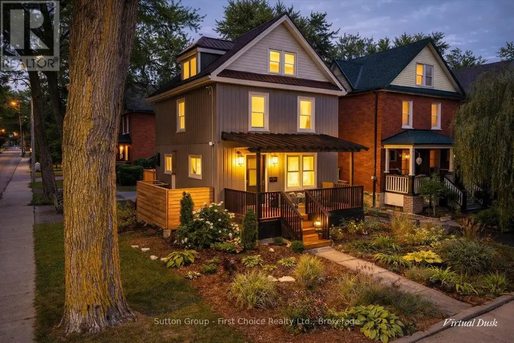 222 Brunswick Street, Stratford
