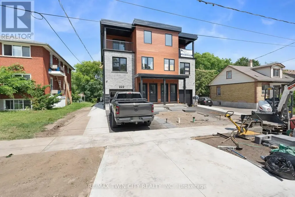 3 - 220 Heiman Street, Kitchener
