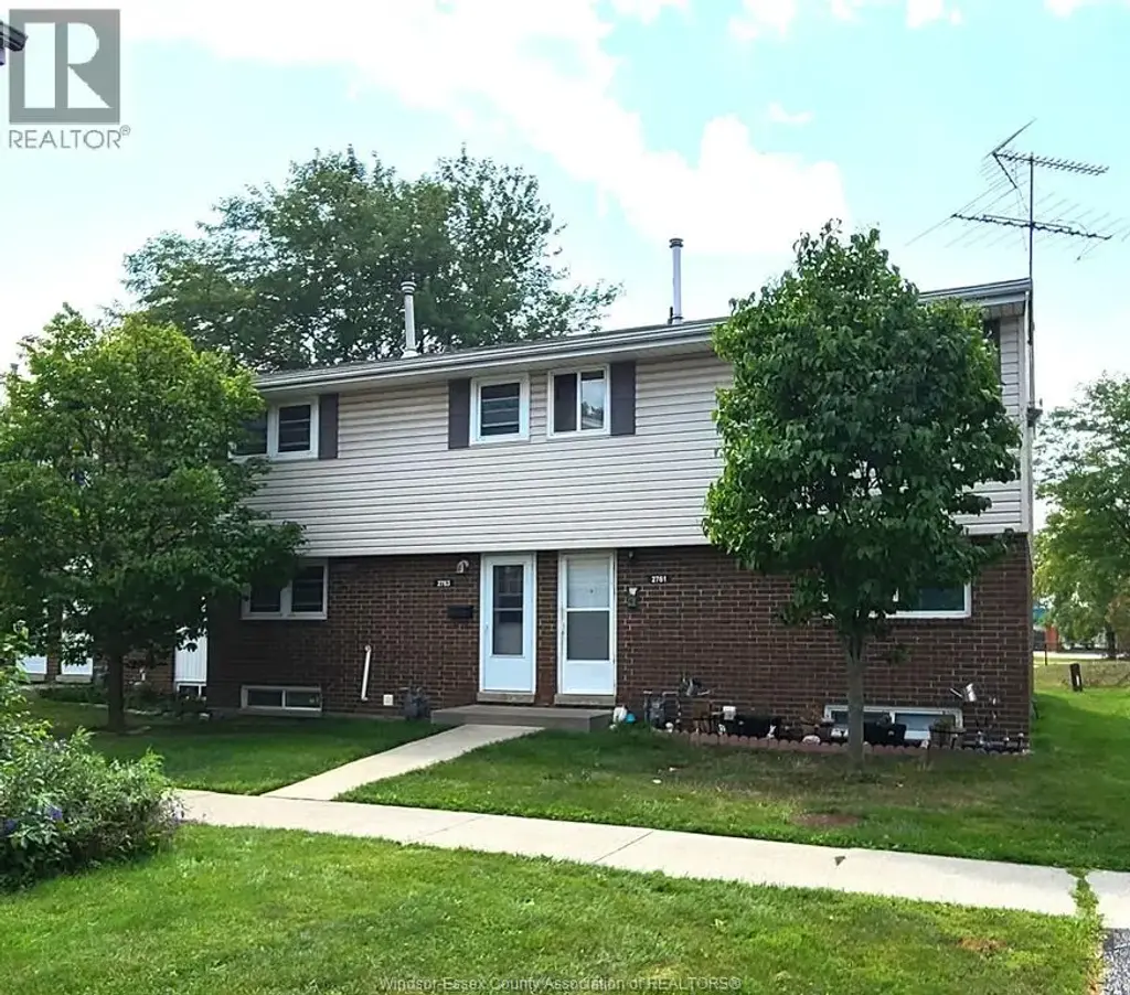 2763 Meadowbrook Lane Unit# 14, Windsor