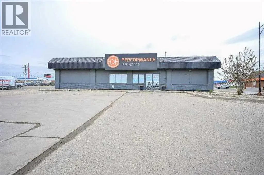12221 100 Street, Grande Prairie