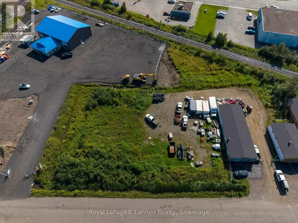 841 & 851 Field St, Thunder Bay (Inner-City Industrial)