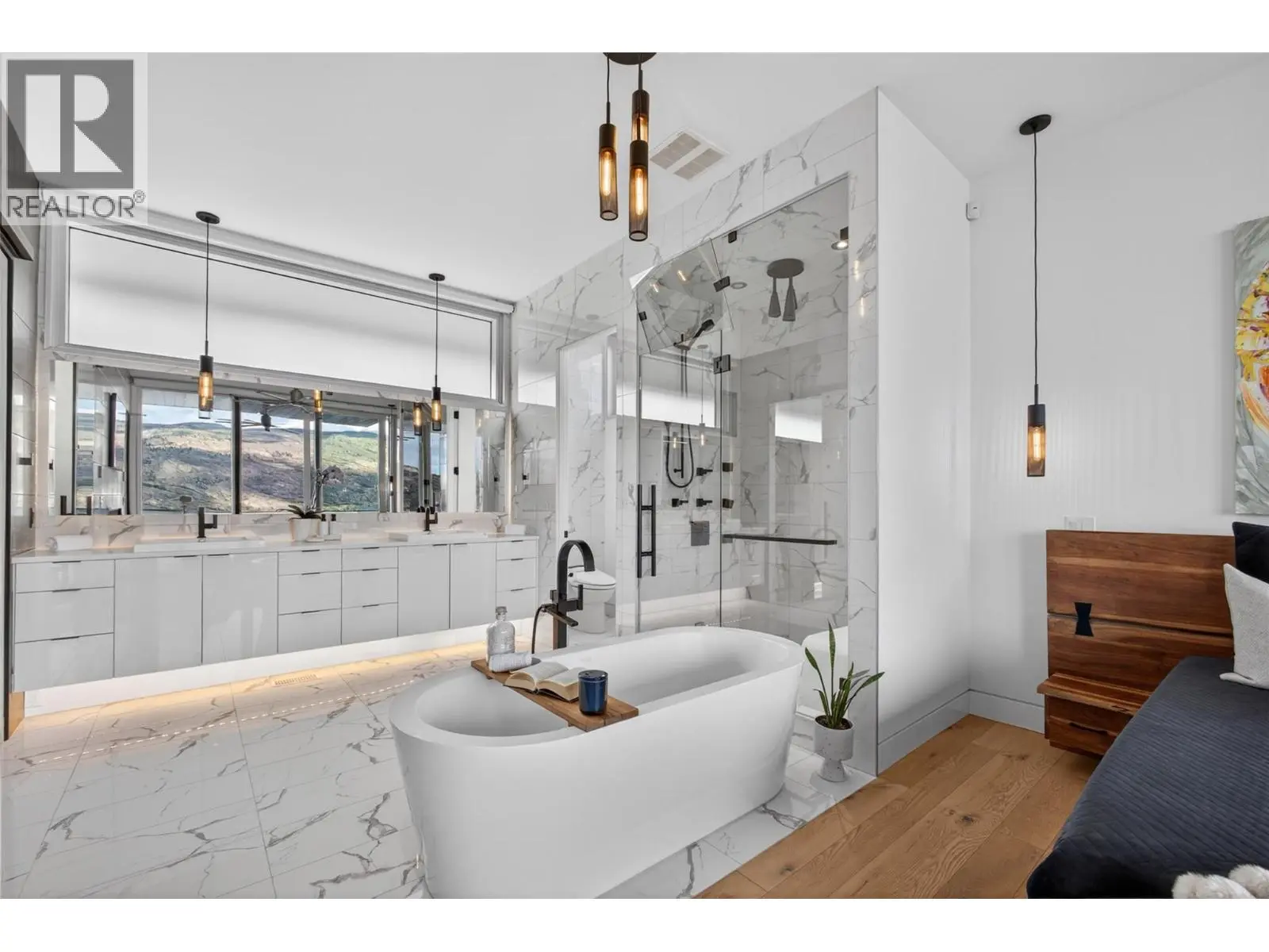 5835 Vicary Road. Peachland, British Columbia