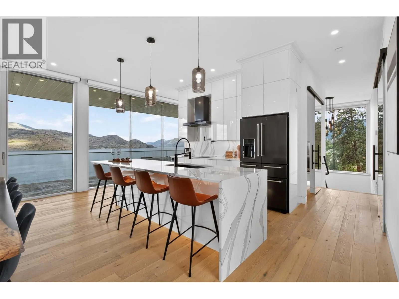 5835 Vicary Road. Peachland, British Columbia