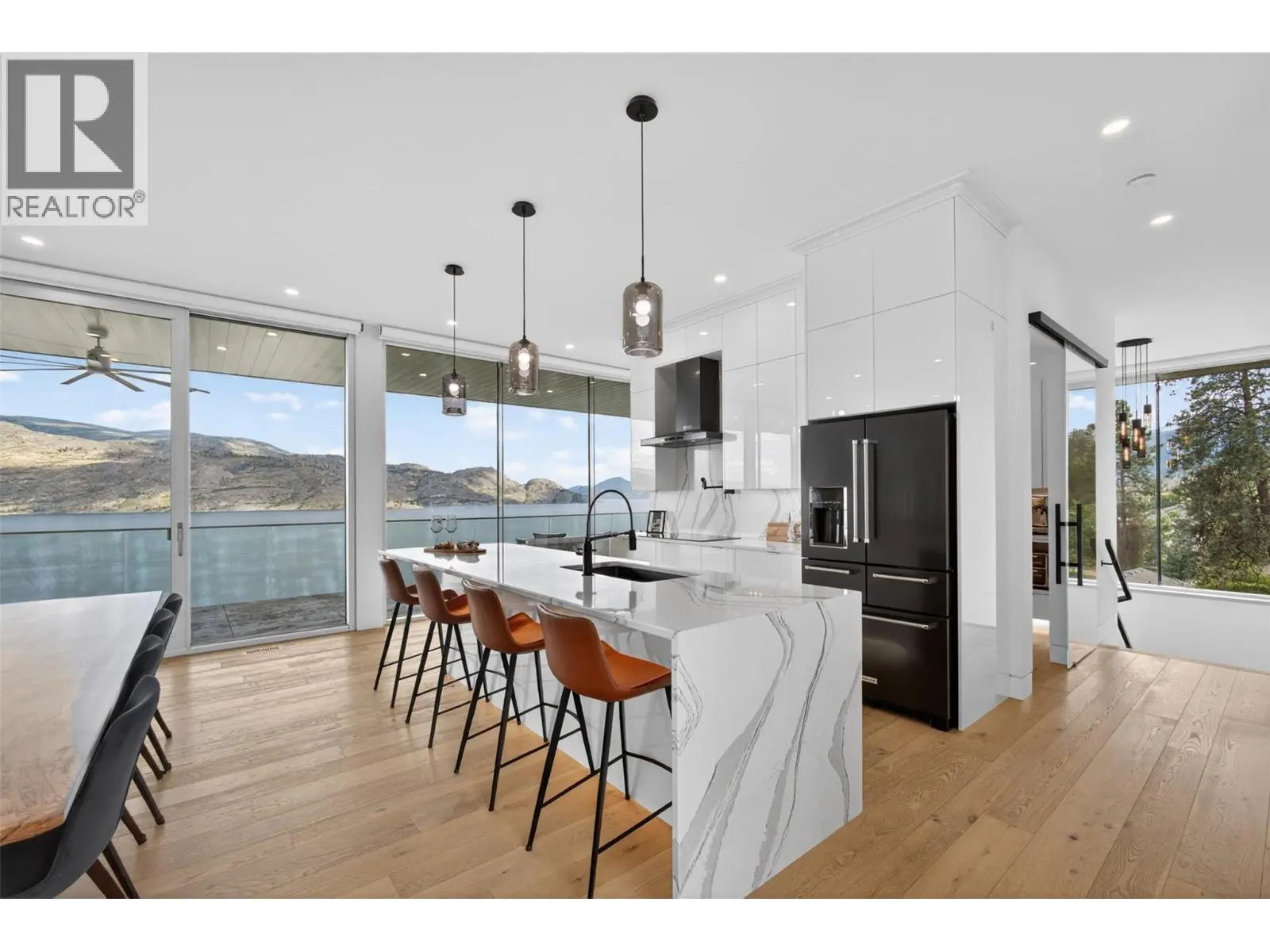 5835 Vicary Road. Peachland, British Columbia