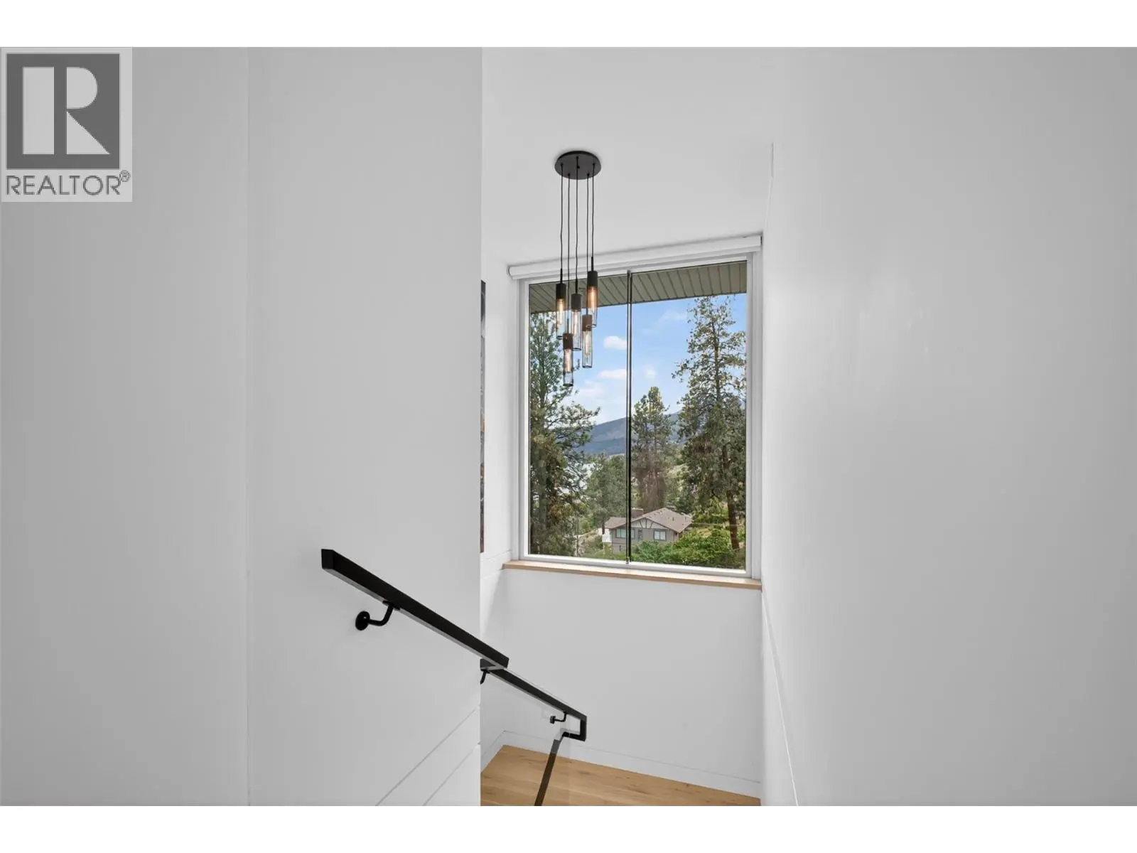 5835 Vicary Road. Peachland, British Columbia