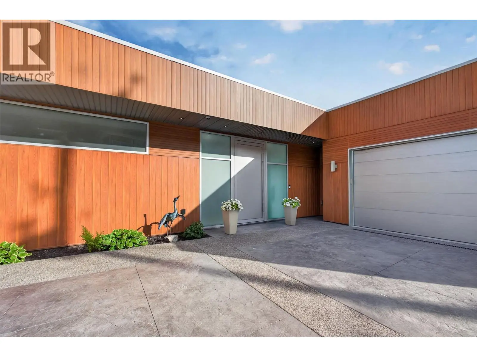 5835 Vicary Road. Peachland, British Columbia