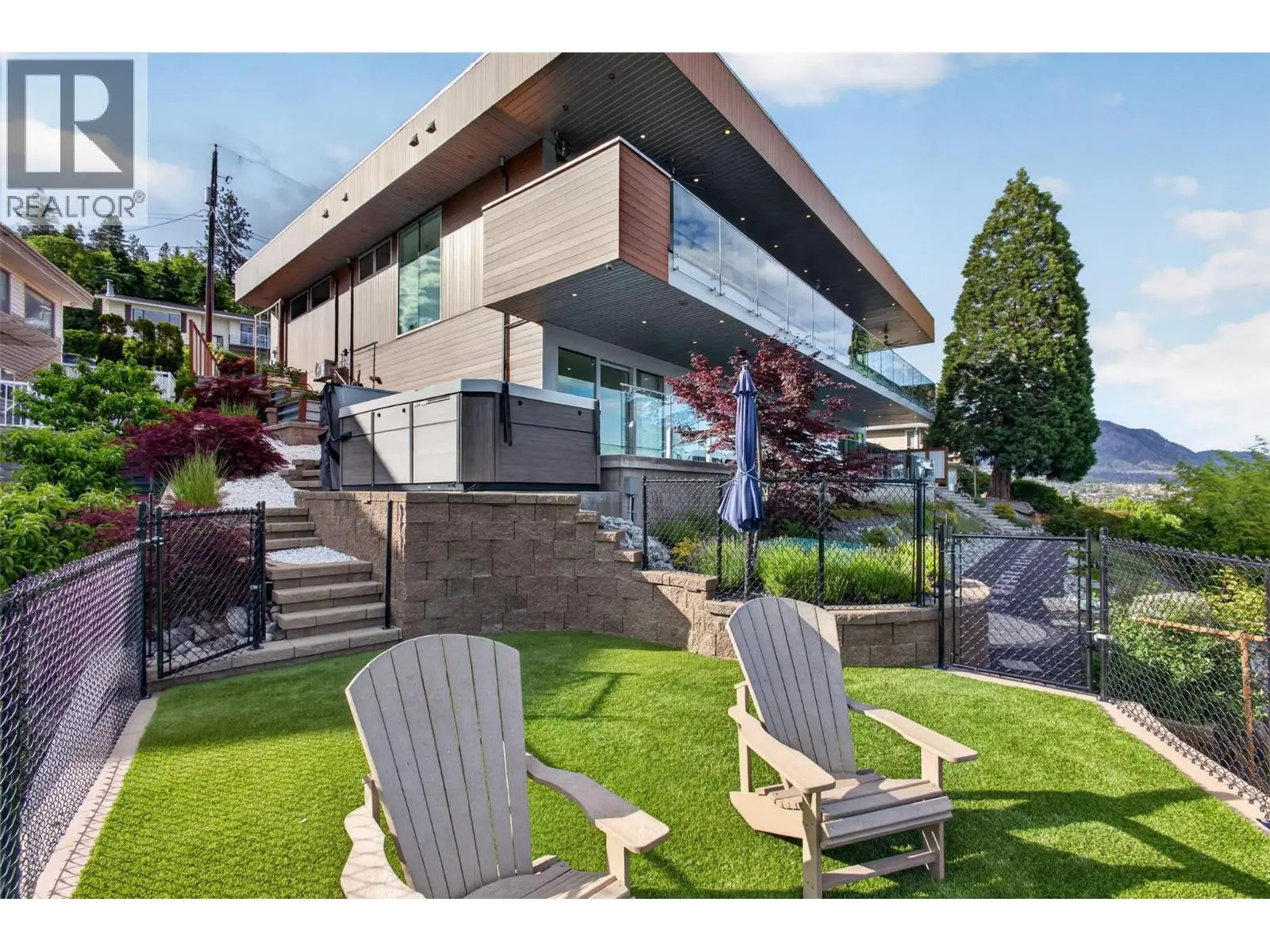 5835 Vicary Road. Peachland, British Columbia