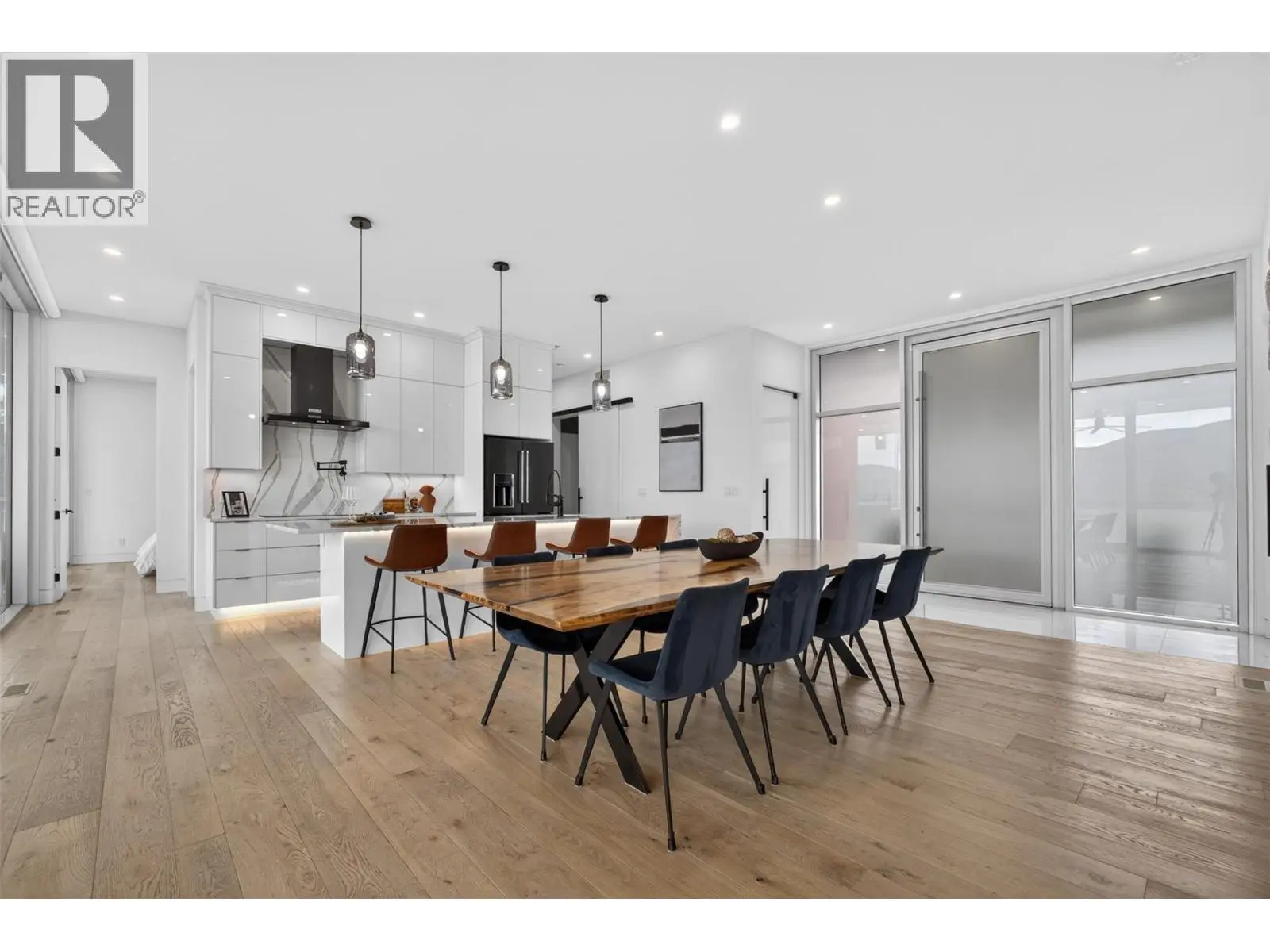 5835 Vicary Road. Peachland, British Columbia