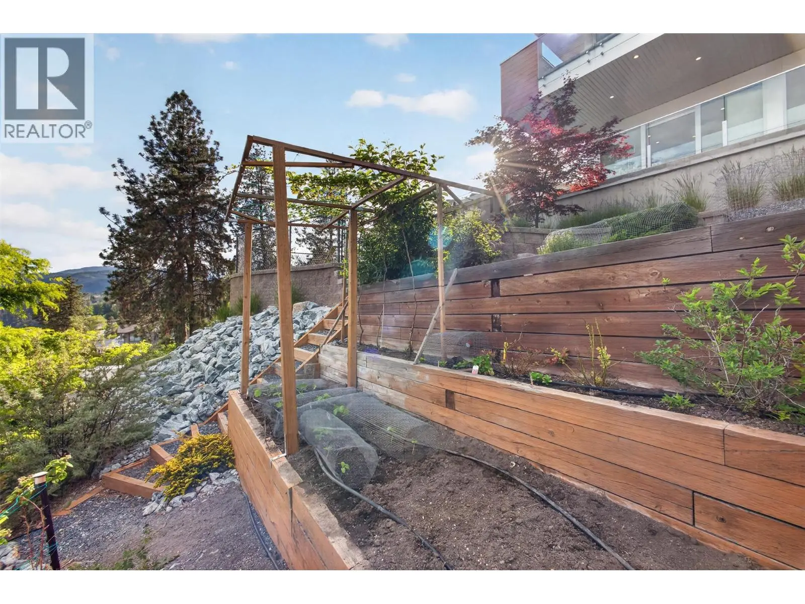 5835 Vicary Road. Peachland, British Columbia