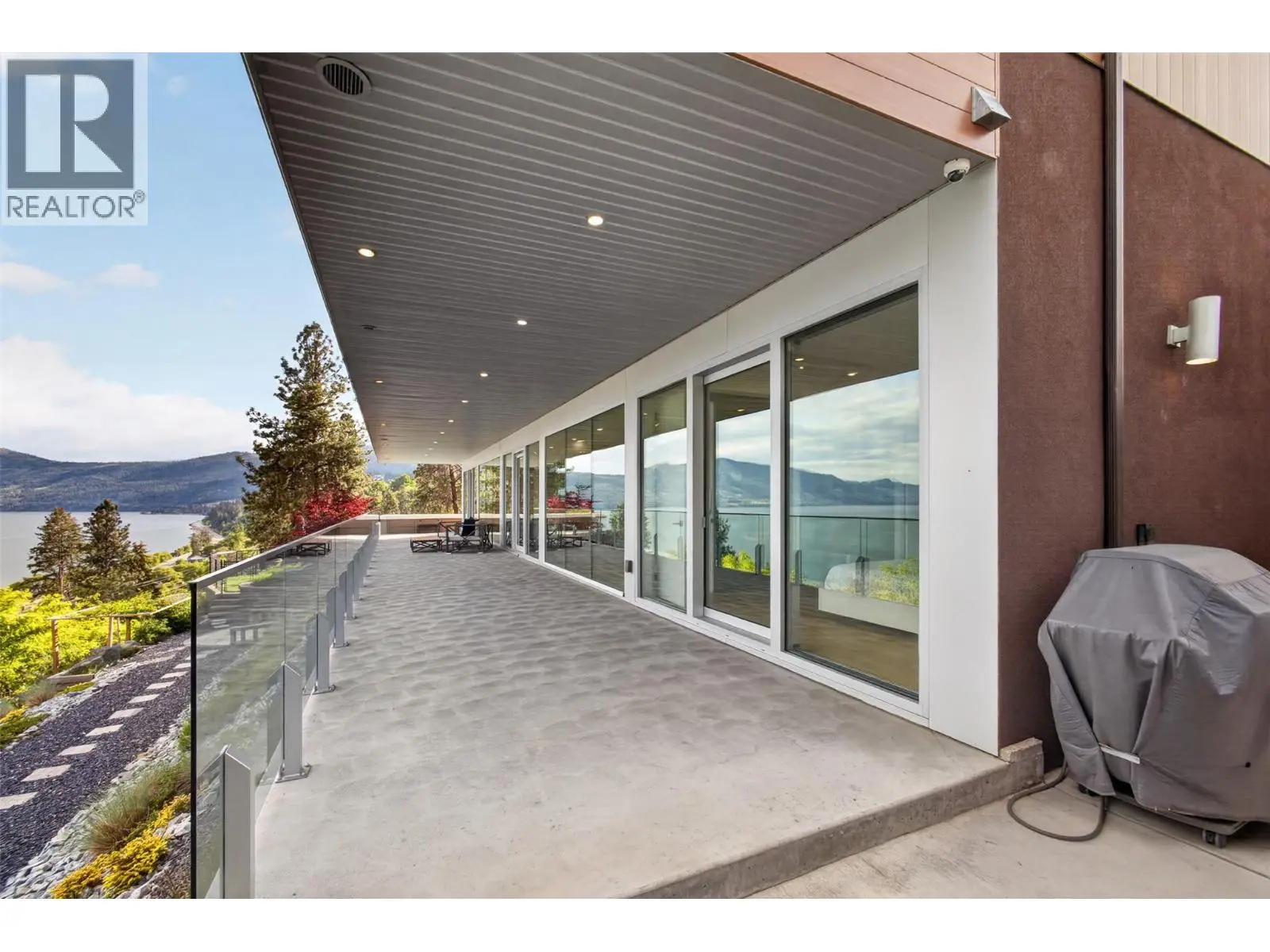 5835 Vicary Road. Peachland, British Columbia
