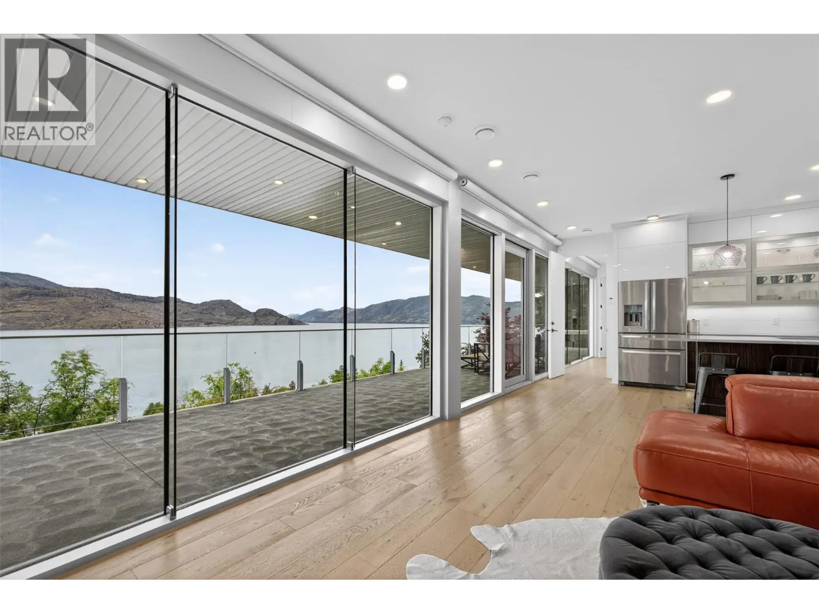 5835 Vicary Road. Peachland, British Columbia