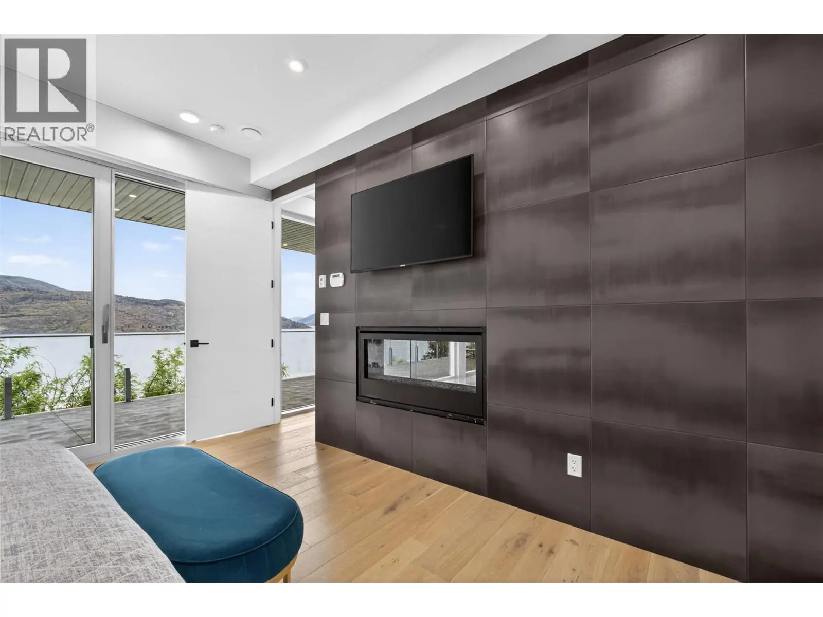 5835 Vicary Road. Peachland, British Columbia
