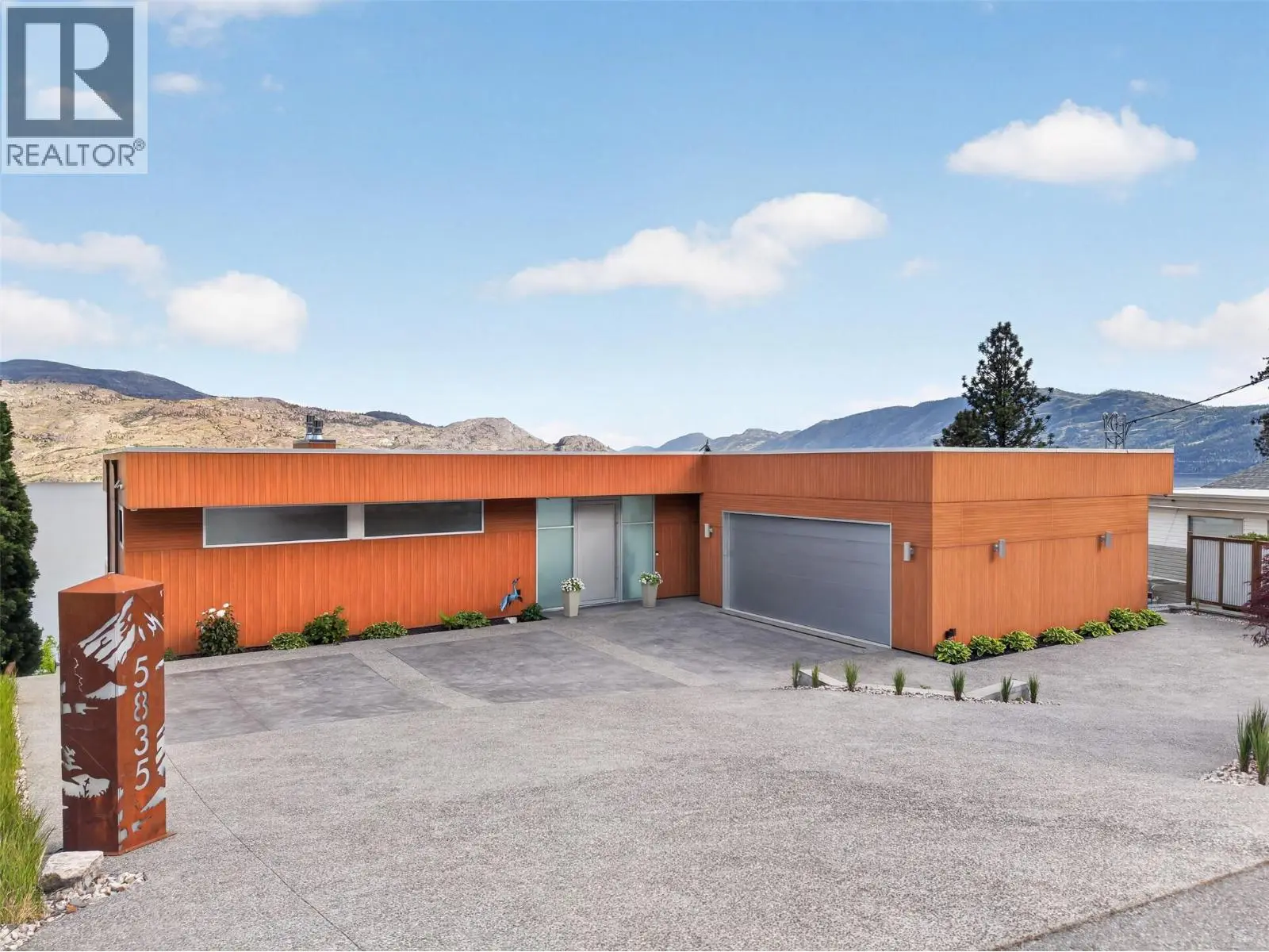 5835 Vicary Road. Peachland, British Columbia