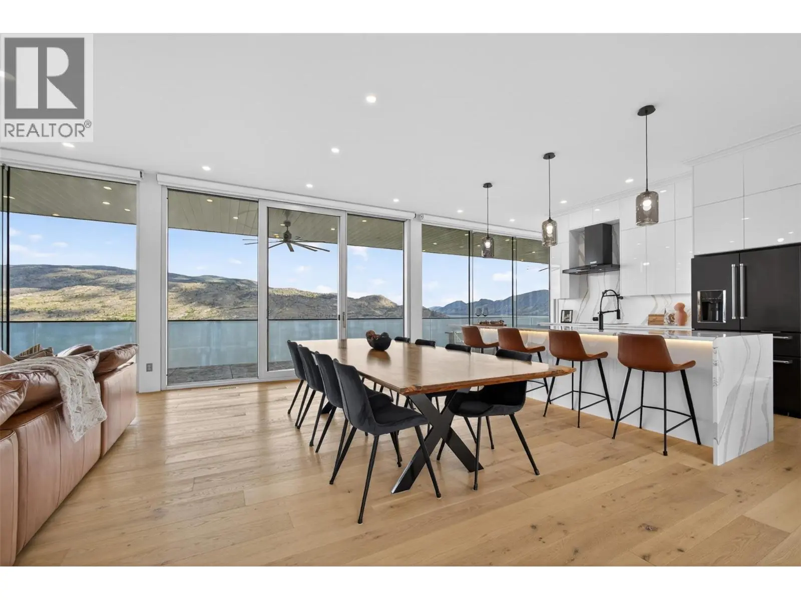 5835 Vicary Road. Peachland, British Columbia