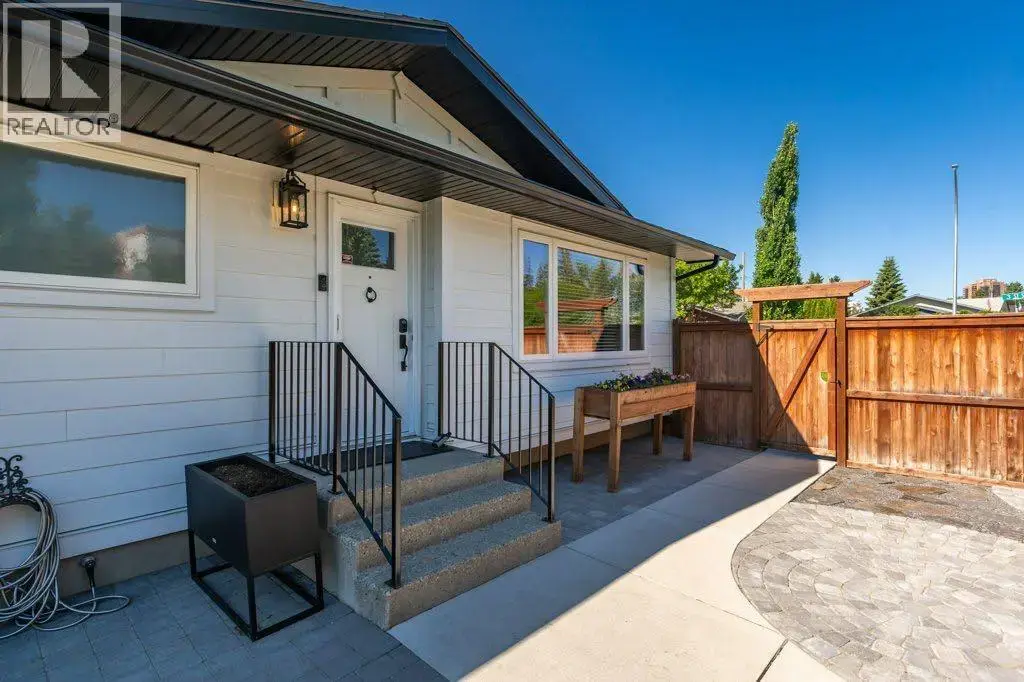 9504 3 Street Se, Calgary