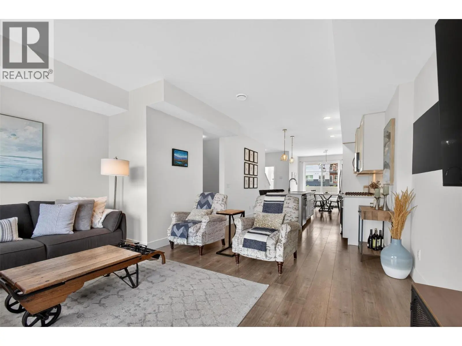720 Valley Road Unit# 28. Kelowna, British Columbia