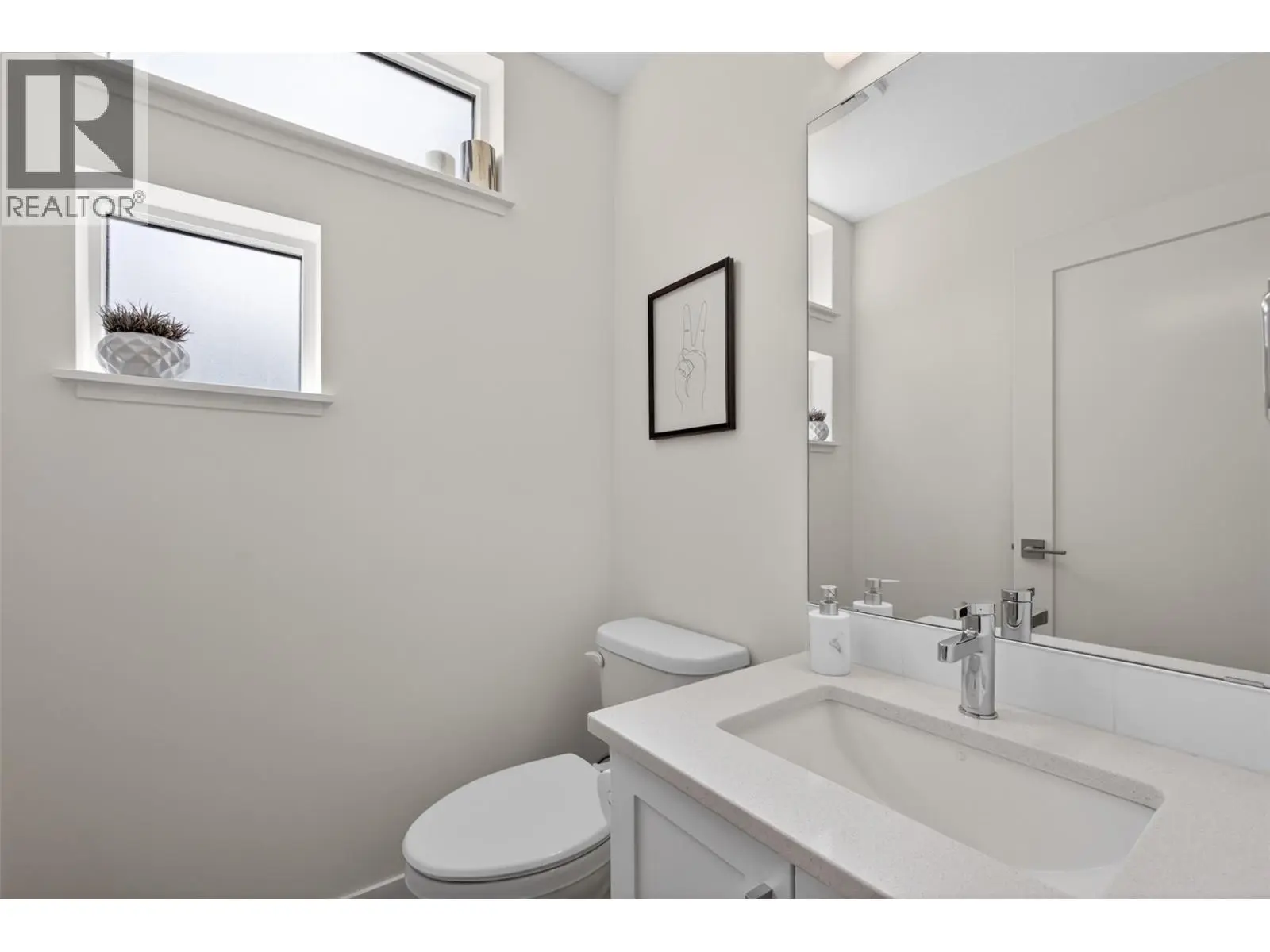 720 Valley Road Unit# 28. Kelowna, British Columbia