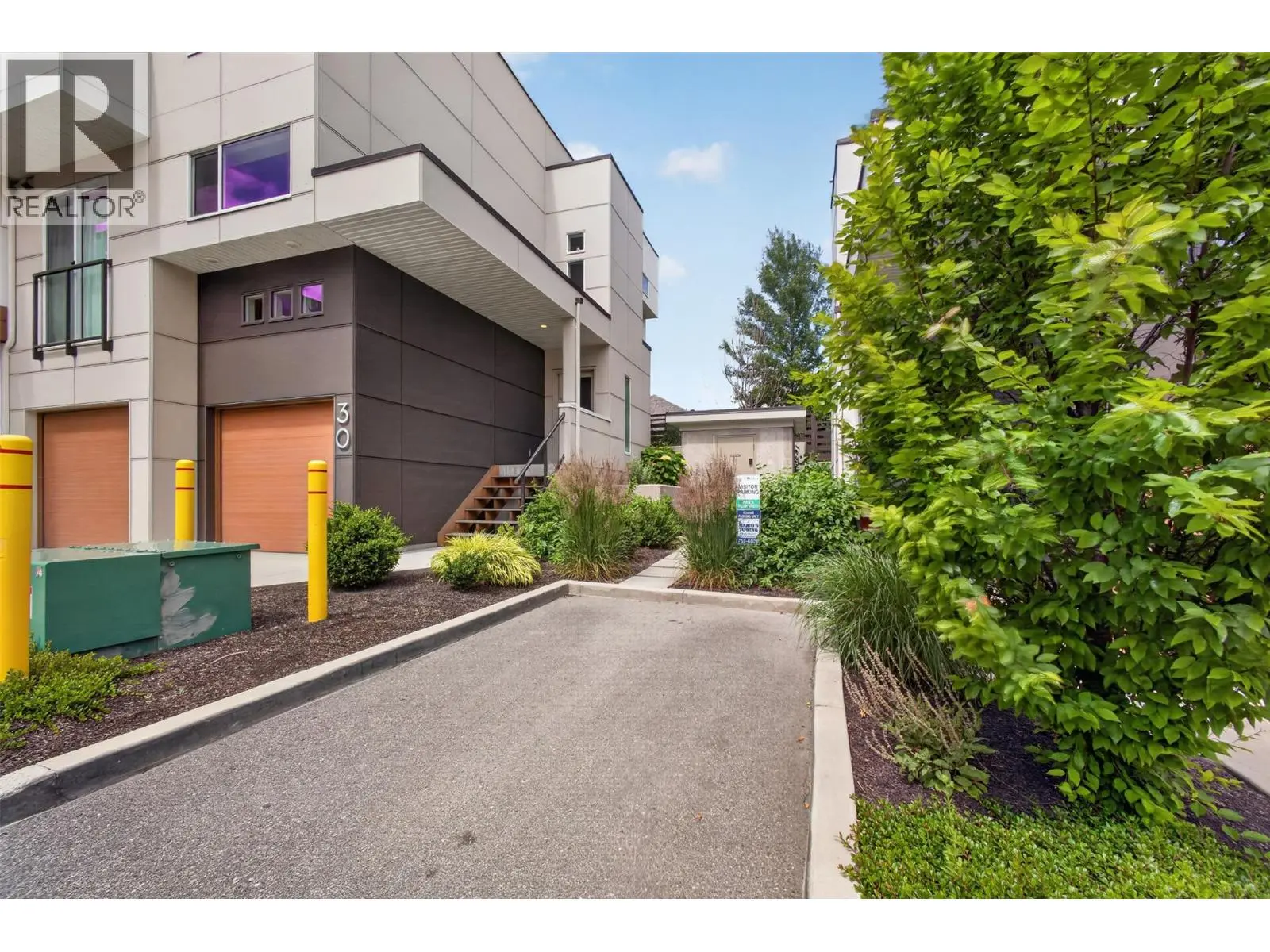 720 Valley Road Unit# 28. Kelowna, British Columbia