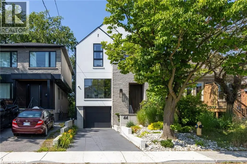 44 Thirteenth Street, Etobicoke