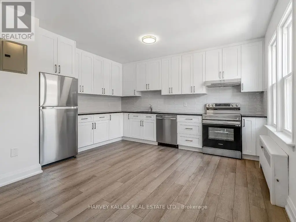 4 - 8 Markdale Avenue, Toronto (Humewood-Cedarvale)