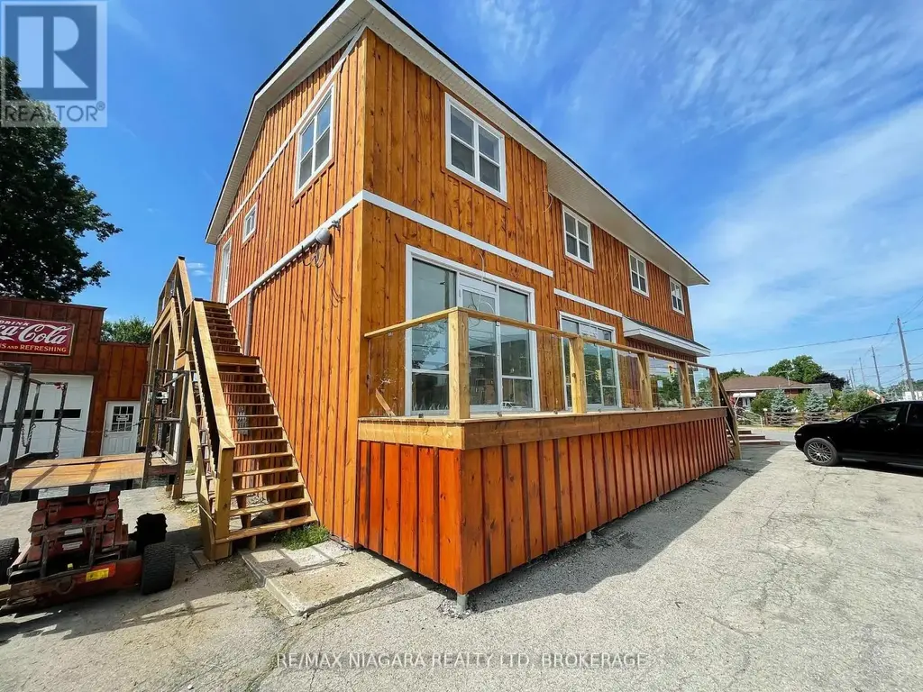 335 Wellington Street, Port Colborne (Killaly East)