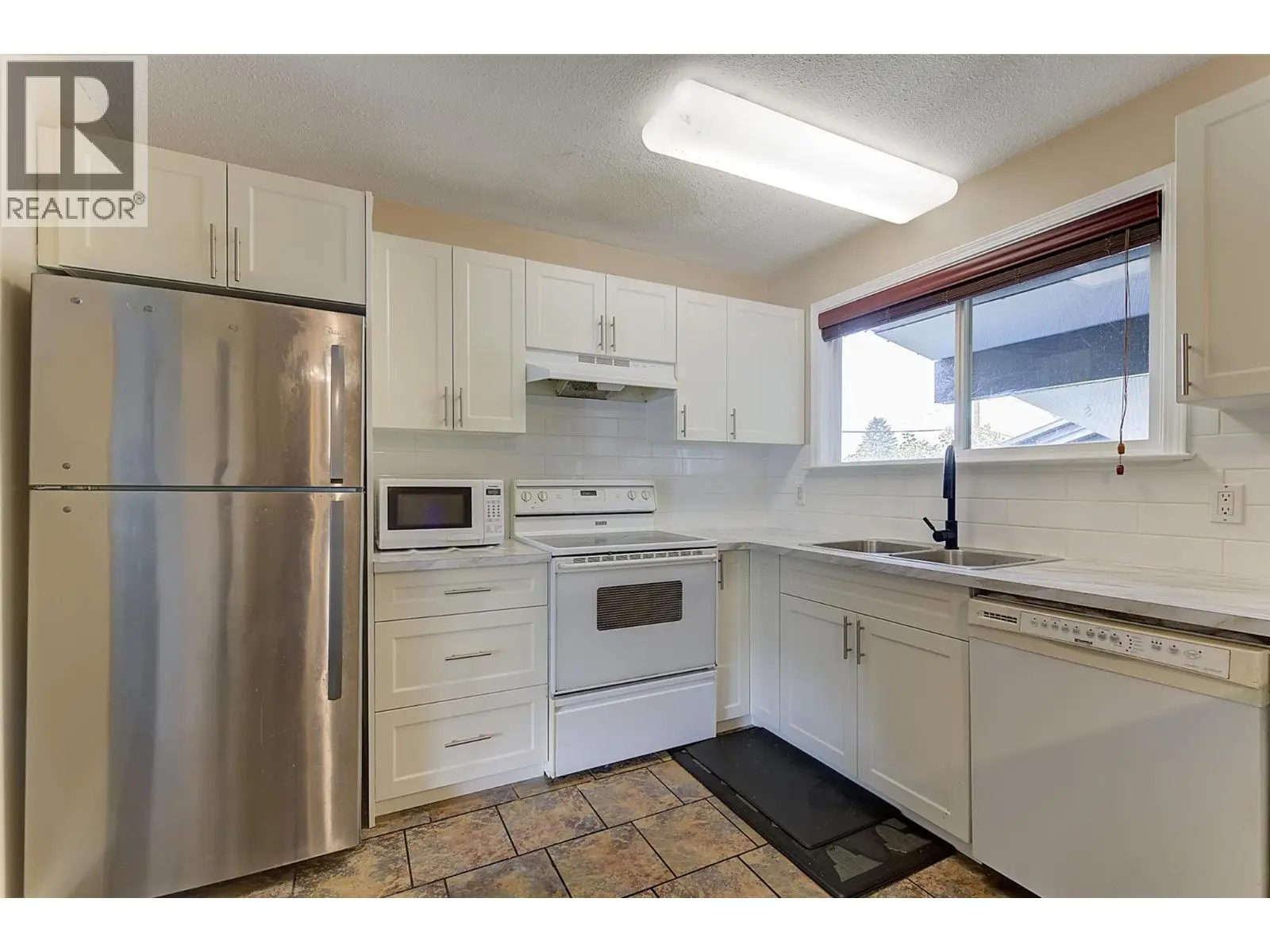 680 Myron Road. Kelowna, British Columbia