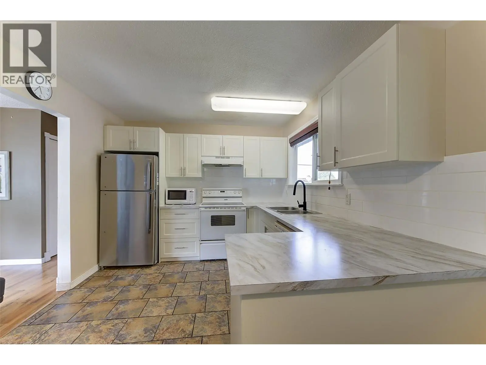680 Myron Road. Kelowna, British Columbia