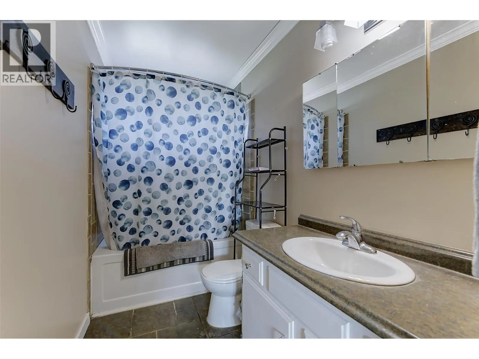 680 Myron Road. Kelowna, British Columbia