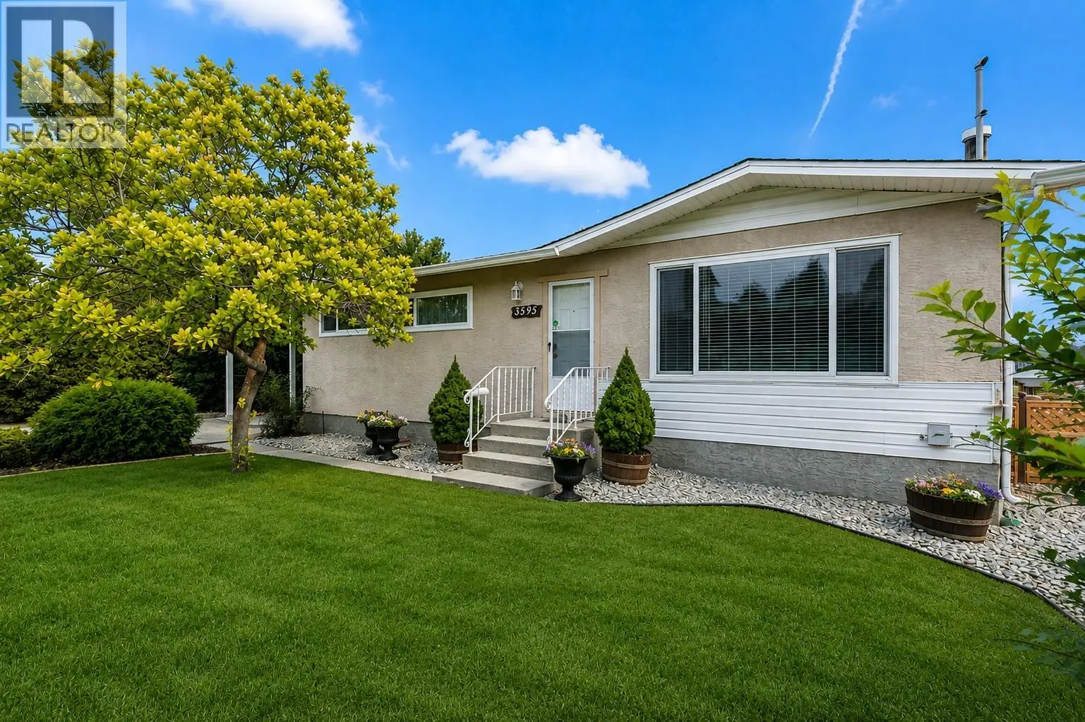 Photo of Listing #10398559