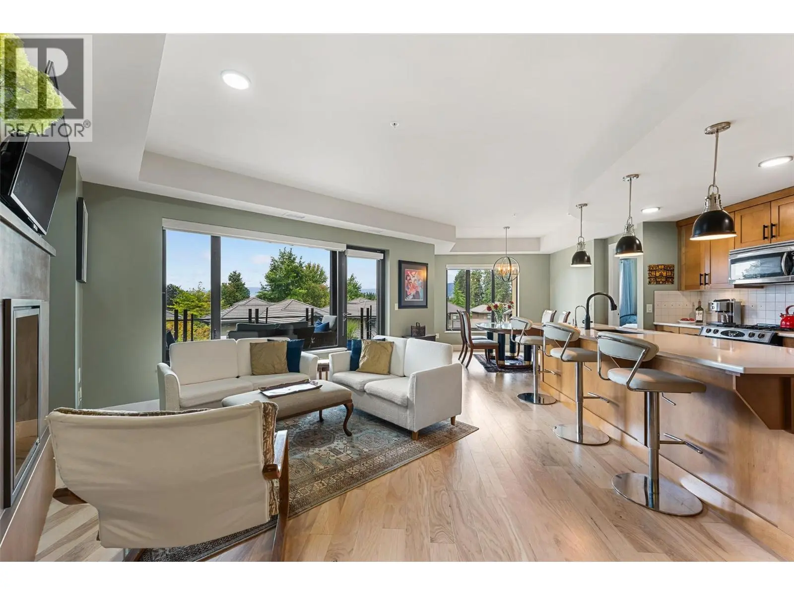 580 Sarsons Road Unit# 301. Kelowna, British Columbia