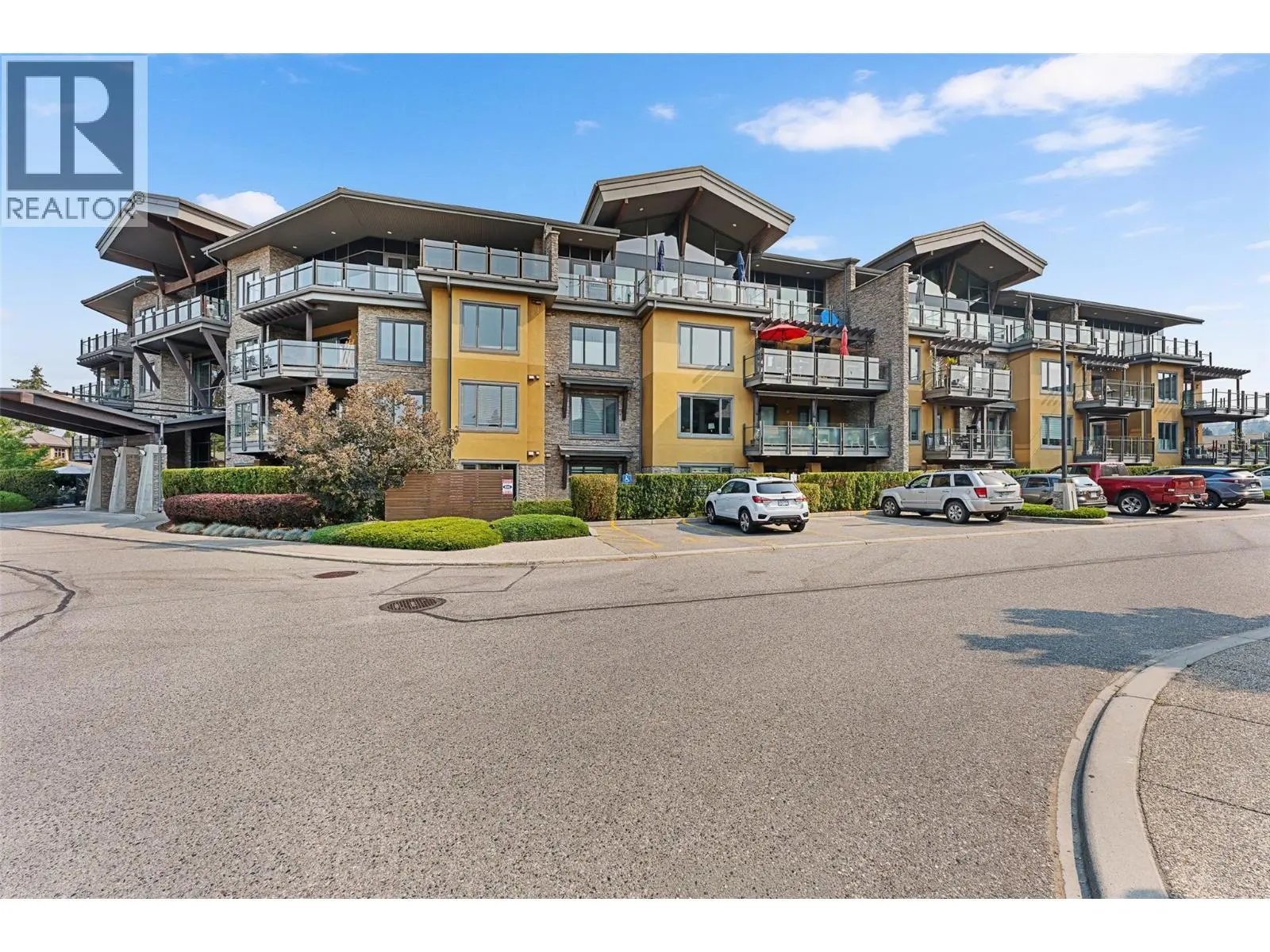 580 Sarsons Road Unit# 301. Kelowna, British Columbia