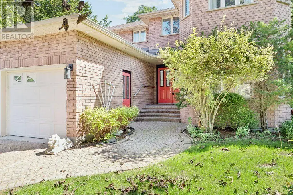 6 Bridlewood Lane, Quinte West (Trenton Ward)