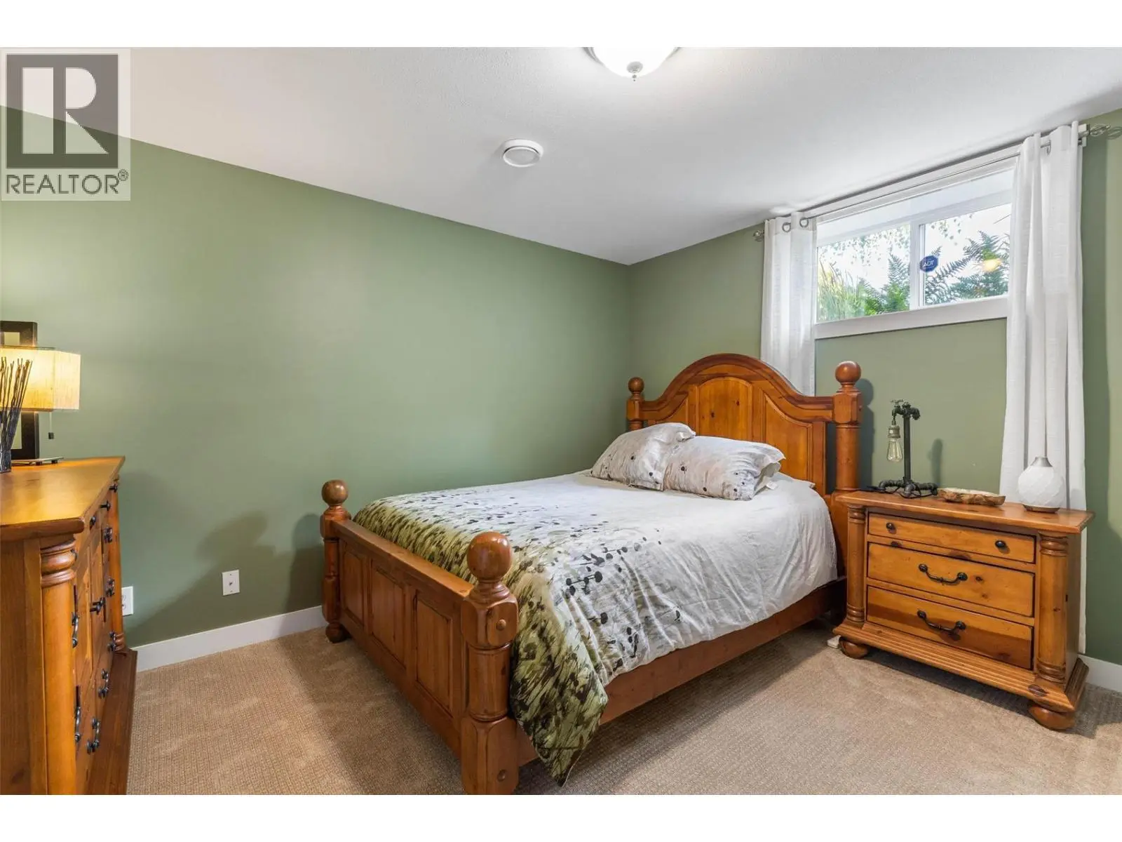 1409 + 1429 Teasdale Road. Kelowna, British Columbia