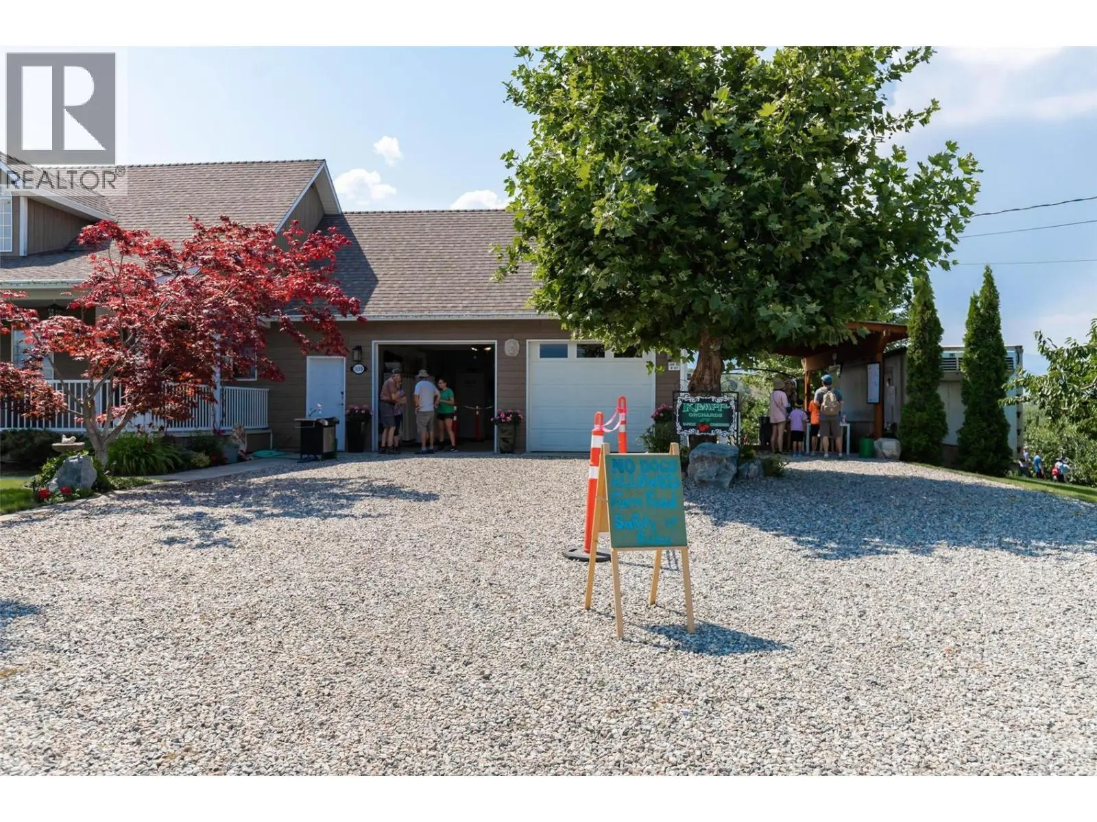 1409 + 1429 Teasdale Road. Kelowna, British Columbia